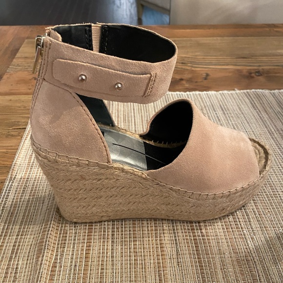 Dolce Vita Wedges - Picture 2 of 3